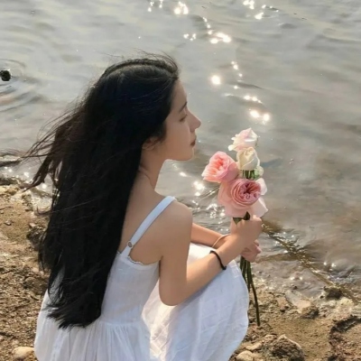 电力与算力：为AI时代重构数据中...